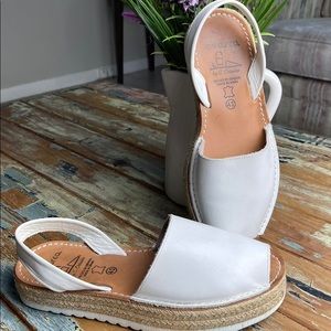 Avarcas shoes for women